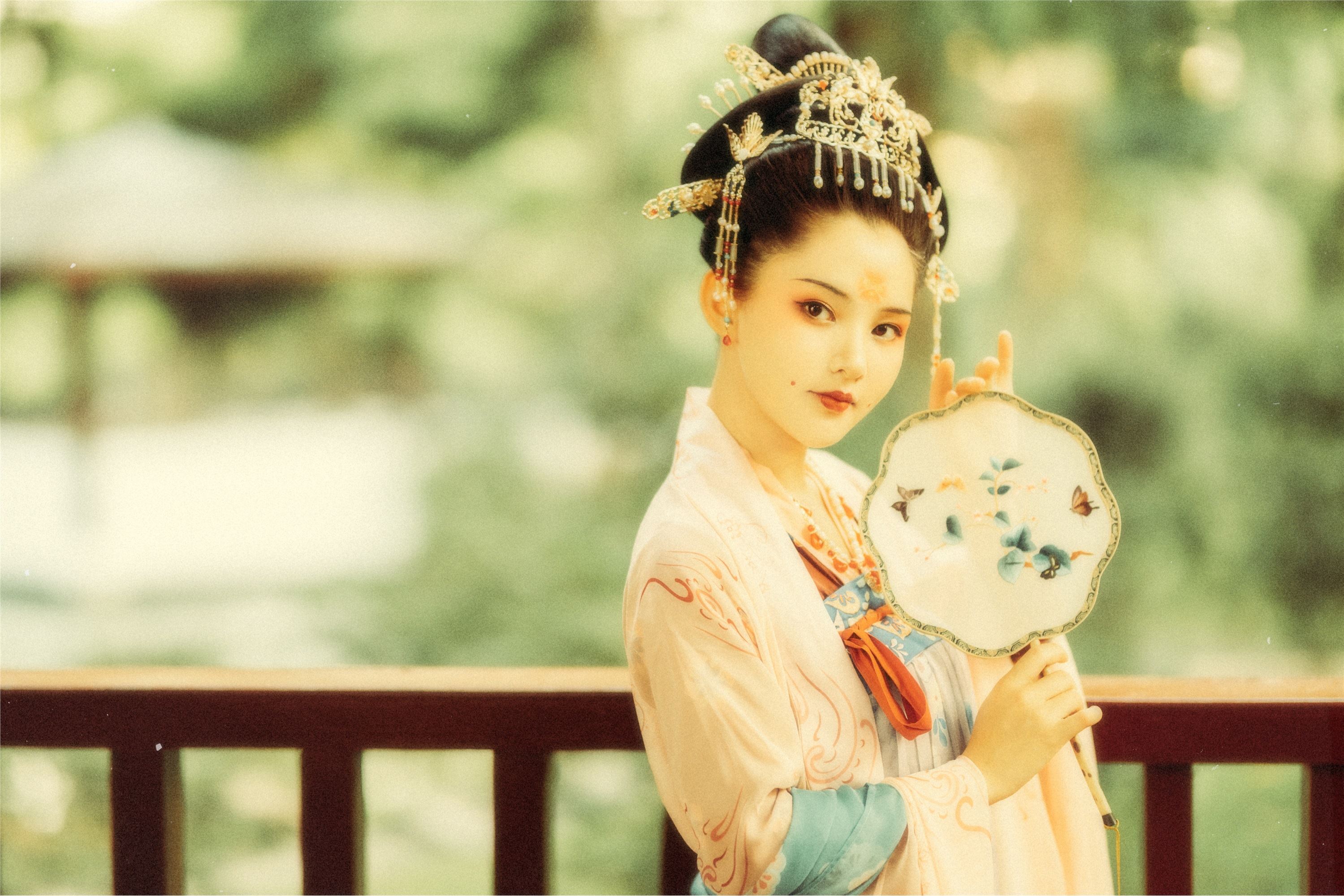 YITUYU艺图语 2021.08.27 花想容 媛媛